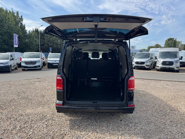 Volkswagen Transporter Crew Cab AUTO SWB L1H1 T32 Sportline Air Con Alloys Sensors EURO 6 NO VAT 10