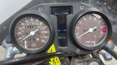 Suzuki GN 1983 1 OWNER PROJECT BIKE SPARES OR REPAIR CLASSIC 400CC 9