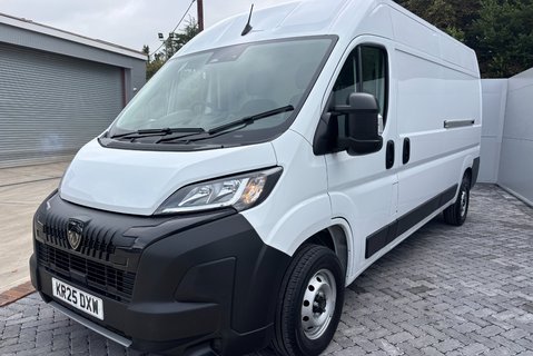 Peugeot Boxer 35 L3H2 Professional 140 ps Panel Van 5