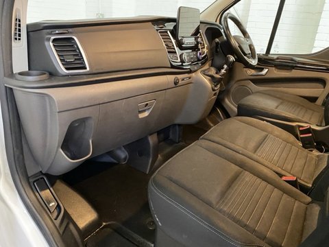 Ford Transit Custom 300 LIMITED P/V ECOBLUE 12