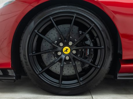 Ferrari 812 Competizione