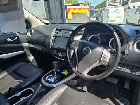 Nissan Navara DCI N-GUARD SHR DCB 9