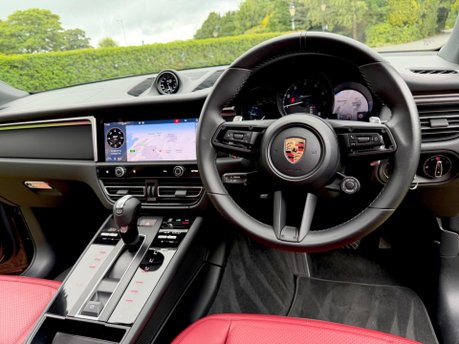 Porsche Macan 2.0T T PDK 4WD Euro 6 (s/s) 5dr 36