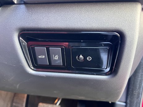 Jaguar XE 2.0d R-Sport Auto Euro 6 (s/s) 4dr 50