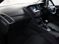 Ford Focus ST-LINE X 34