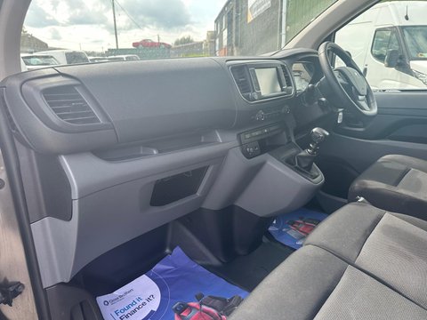 Peugeot Expert BLUEHDI PROFESSIONAL PREMIUM L1 11