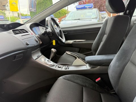 Honda Civic 1.4 i-VTEC Type S i-Shift 3dr 29