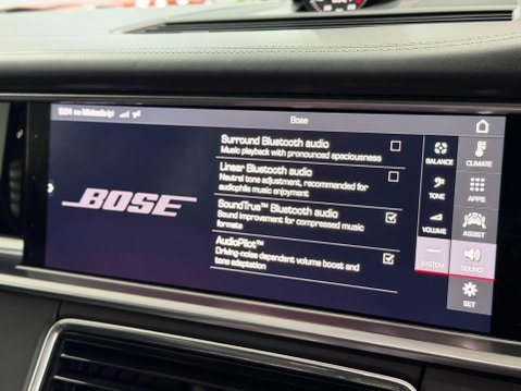 Porsche Panamera 4.0T V8 Turbo Saloon 5dr Petrol PDK 4WD Euro 6 (s/s) (550 ps) 46