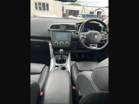 Renault Kadjar 1.3 TCe GT Line SUV 5dr Petrol Manual Euro 6 (s/s) (160 ps) SUPER FAMILY SU 26