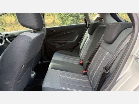 Ford Fiesta 1.2 Fiesta Edge 5dr 9