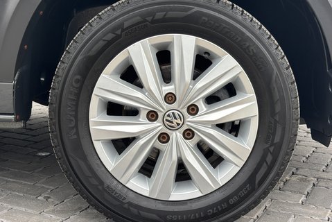 Volkswagen Crafter CR35 L2 H1 Mwb Lr 177 ps Tdi Trendline DSG Panel Van 32