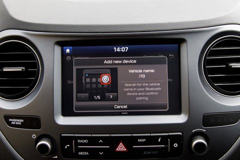 Hyundai i10 PREMIUM SE 24