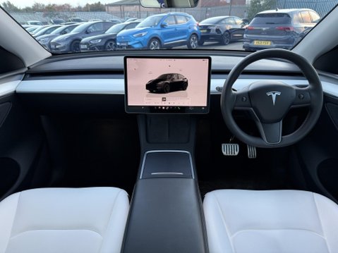 Tesla Model Y (Dual Motor) Performance SUV 5dr Electric Auto 4WDE (426 bhp) 31