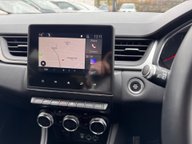 Renault Captur ICONIC TCE 10