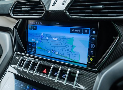 Lamborghini Urus Performante 23