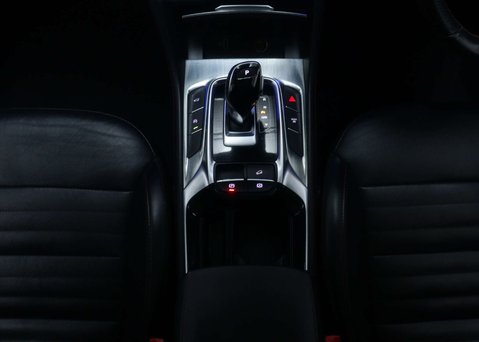 MG HS 1.5 MG HS Exclusive Semi-Auto 5dr 18