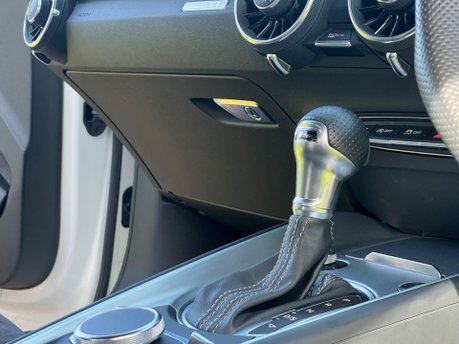 Audi TT TFSI S LINE 10