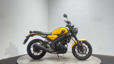 Yamaha XSR125 2021 34K 1 OWNER PROJECT BIKE SPARES OR REPAIR 125CC 1