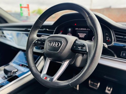 Audi Q8 3.0 TDI V6 50 S line SUV 5dr Diesel Tiptronic quattro Euro 6 (s/s) (286 ps) 22
