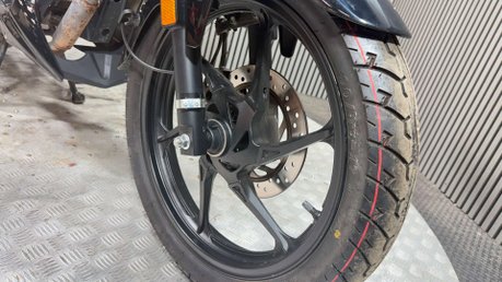 Lexmoto Isca 2023 RUNNING PROJECT BIKE SPARES OR REPAIR 125CC 17