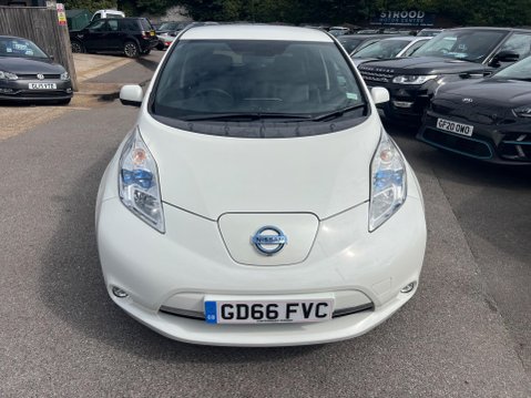 Nissan LEAF 30kWh Tekna Auto 5dr 2