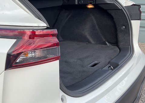 Nissan Qashqai DIG-T N-CONNECTA MHEV 17