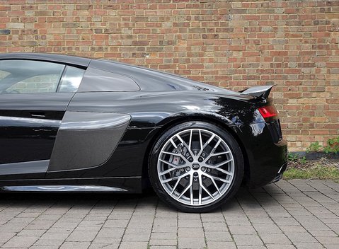 Audi R8 V10 Plus 16