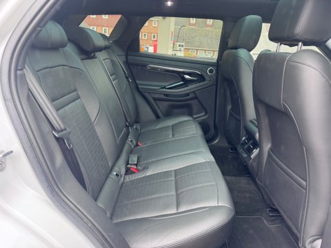 Land Rover Range Rover Evoque R-DYNAMIC HSE MHEV 12