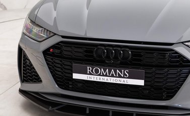 Audi RS6 Avant Carbon Black 23