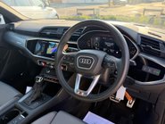 Audi Q3 1.4 TFSIe 45 S line 5dr Petrol Plug-in Hybrid S Tronic Euro 6 13kWh (245ps) 33