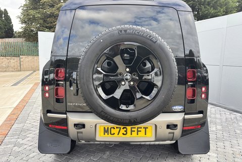 Land Rover Defender 90 D300 Hard Top X-Dynamic HSE 10
