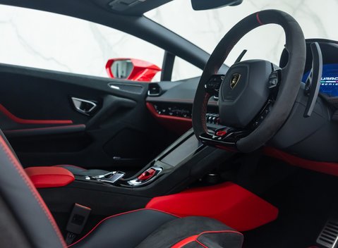 Lamborghini Huracan TECNICA 13