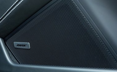 Porsche 911 GT3 TOURING (992) 29