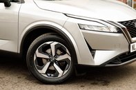 Nissan Qashqai DIG-T N-CONNECTA MHEV 11