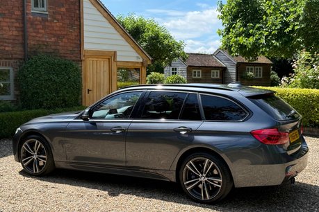 BMW 3 Series 320I XDRIVE M SPORT TOURING 10