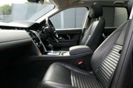 Land Rover Discovery Sport 2.0 Discovery Sport SE MHEV Auto 4WD 5dr 34