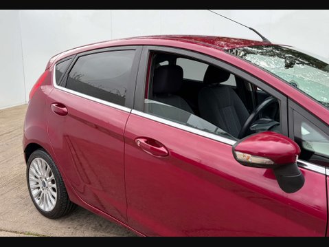 Ford Fiesta 1.4 Fiesta Titanium Auto 5dr 3