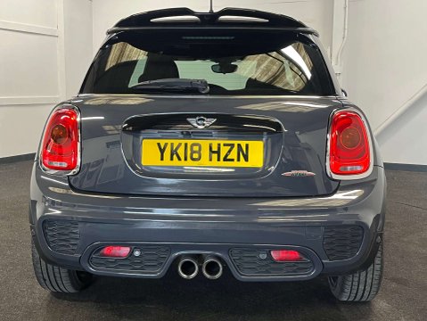 Mini Hatch 2.0 John Cooper Works 3dr 7