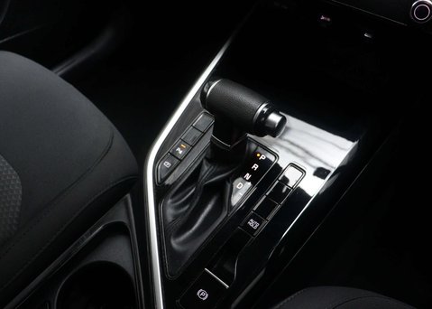 Kia Niro 1.6 Niro 2 HEV Semi-Auto 5dr 33