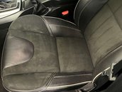 Volvo V40 2.0 V40 R-Design Nav D3 Auto 5dr 34