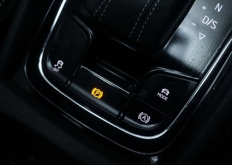 Skoda Karoq 1.5 Karoq Sportline TSi Semi-Auto 5dr 35