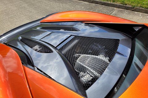 McLaren 570S V8 SSG 24