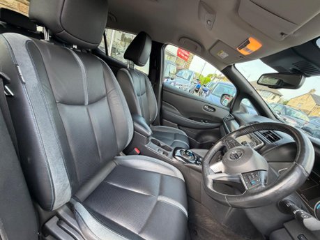 Nissan LEAF TEKNA 10