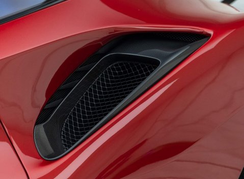 Ferrari 488 Pista 27