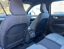 Volvo XC40 2.0 B3 Core Estate 5dr Hybrid Electric Auto Euro 6 (163 bhp) 16