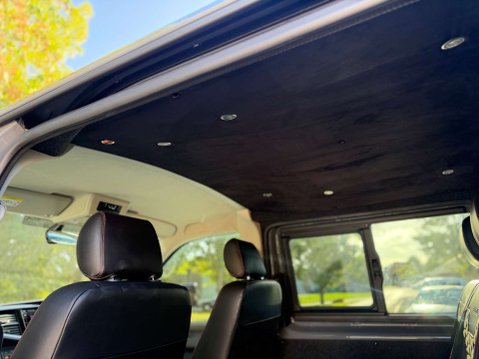 Volkswagen Transporter 2.0 Transporter T32 Sportline Black Edition TDI Semi-Auto 56