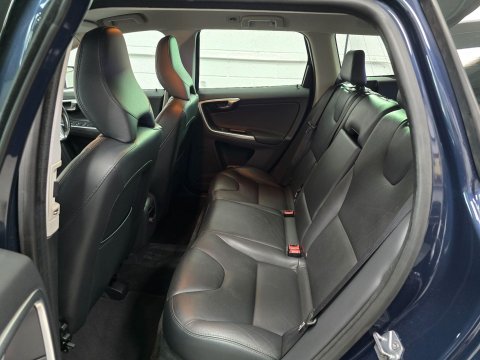Volvo XC60 2.0 D4 SE Lux Nav Geartronic Euro 6 (s/s) 5dr 45