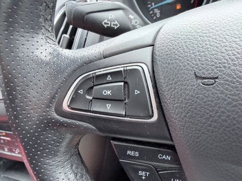 Ford Focus 1.0 ST-LINE X 25