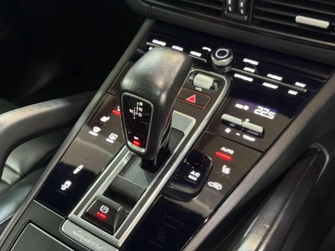 Porsche Cayenne 4.0 Cayenne V8 T Auto 4WD 5dr 46