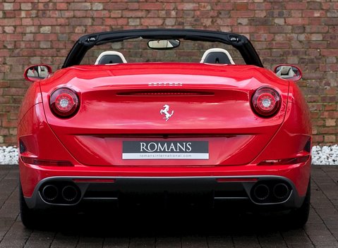 Ferrari California T HS 5